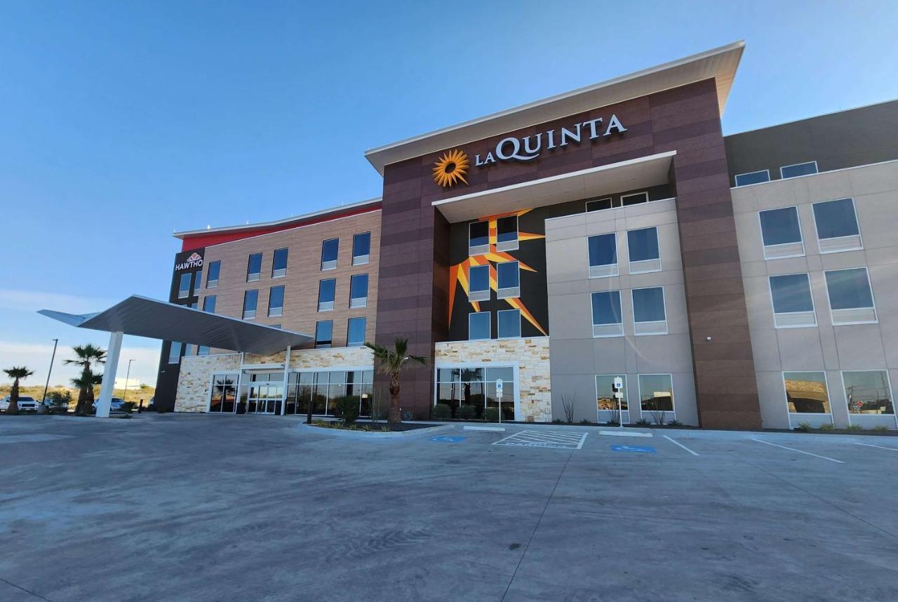 Hawthorn Suites By Wyndham Del Río Exterior foto