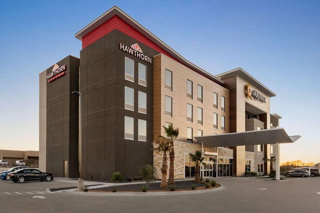 Hawthorn Suites By Wyndham Del Río Exterior foto